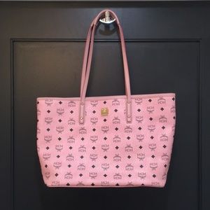 slightly used MCM shoulder bag